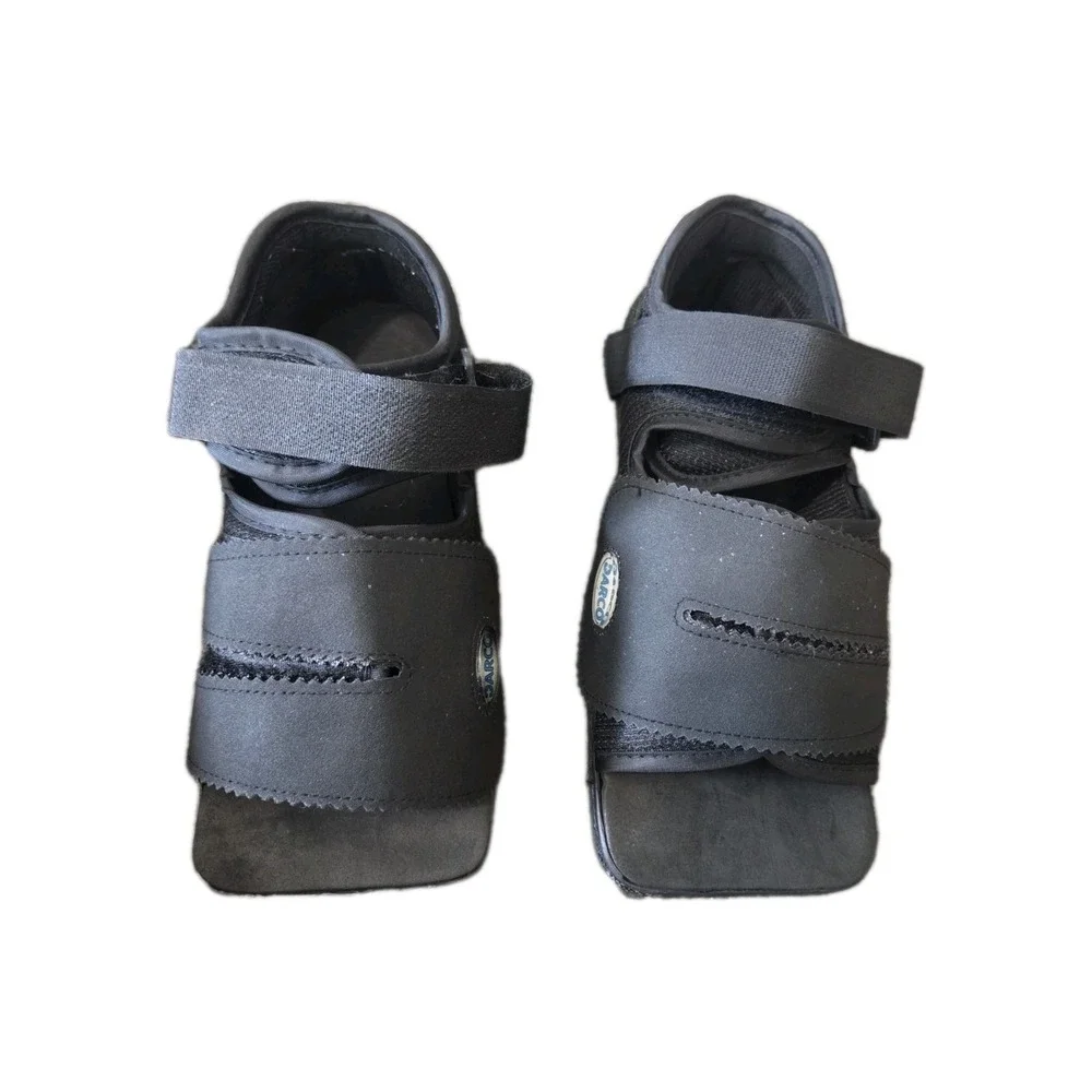 DARCO Post Op Surgical Shoe Size 7‎ Adjustable Medical Recovery Boot